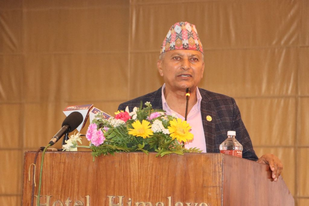 राज्यको नीति सहकारीलाई नियन्त्रण गर्ने होइन, आचरणमा सुधार ल्याउने हो : मन्त्री अधिकारी 